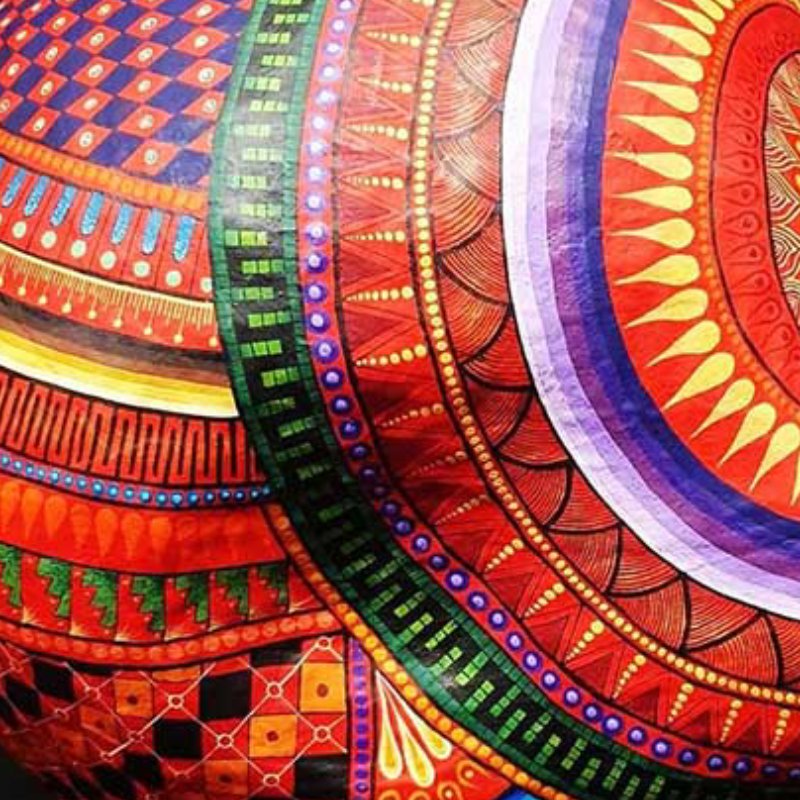 🖐️ Un Artisanat Vivant : Papier Mâché de Maître, Peinture Millimétrée